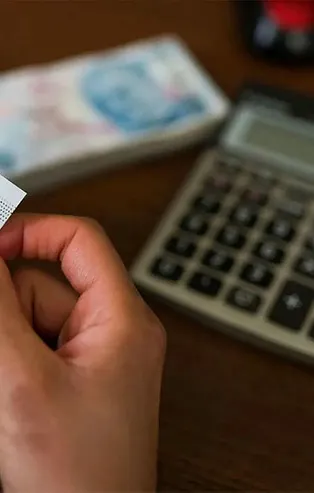 Son dakika: Resmi Gazete'de yayımlandı! Fazla çalışma ücretleri yeniden belirlendi