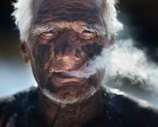 Sigara ömürden çalıyor