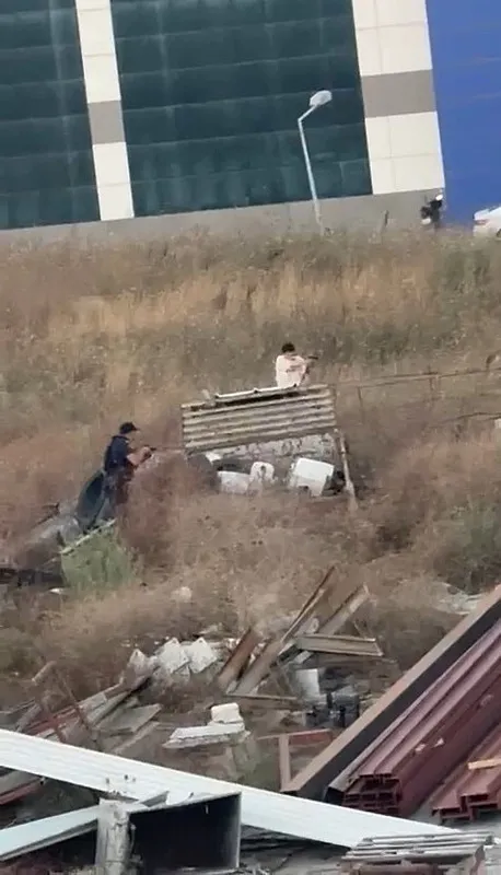 arkadasini-vurdu-saklandigi-kumeste-yakalandi-1753942832740.jpg Arkadaşını vurdu saklandığı kümeste yakalandı-3