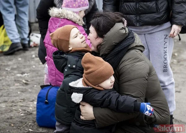 Rusya Ukrayna savaşında son durum! Kiev yakınlarındaki İrpin'de siviller çatışma arasında tahliye edilmeye çalışılıyor - 20