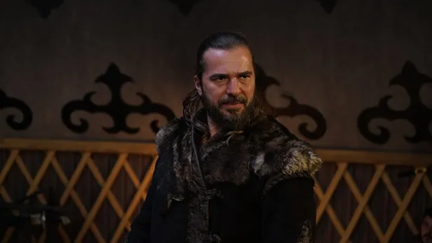 barbaros-olarak-donmeye-hazir-dirilis-ertugrulun-basrolu-denizlerin-fatihi-oluyor-1596914052416.jpg Barbaros olarak dönmeye hazır! Diriliş Ertuğrul'un başrolü denizlerin fatihi oluyor-6
