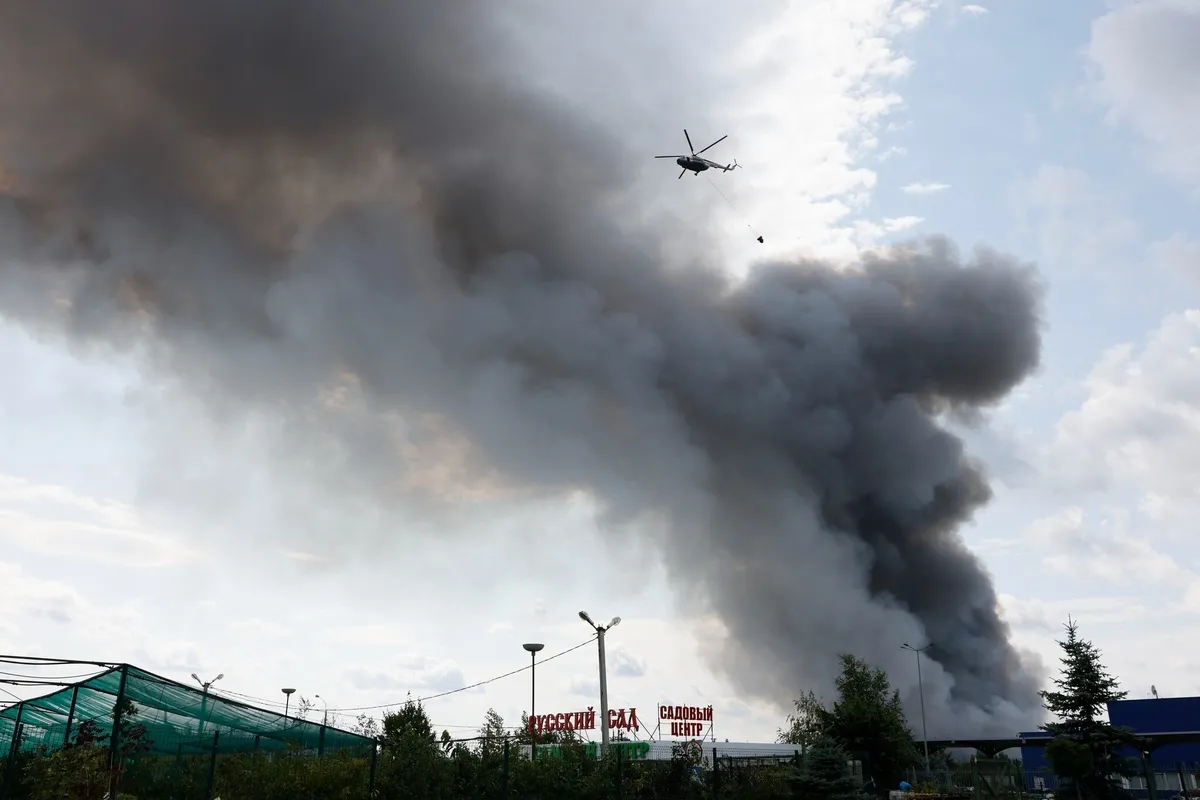 ukraynadan-rusyaya-iha-saldirisi-822-drone-firlatildi-7-kisi-oldu-1786893296645.jpeg Kiev'den Moskova'ya İHA saldırısı: 822 drone fırlatıldı, 7 kişi öldü-5
