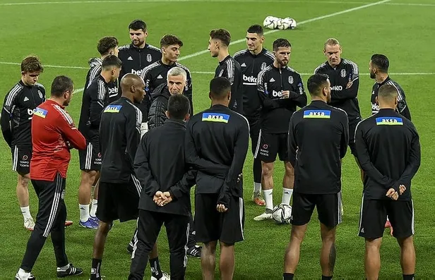 katarda-super-kupa-macinda-besiktas-ve-antalyaspor-karsilasacak-buyuk-bulusma-atvde-naklen-yayinlanacak-1641335767297.jpeg Katar'da Süper Kupa maçında Beşiktaş ve Antalyaspor karşılaşacak! Büyük buluşma ATV'de naklen yayınlanacak-3