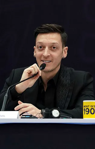 Fenerbahçe Galatasaray'ı 6'ya katladı! Mustafa Cengiz büyük umutlarla başlatmıştı ama...