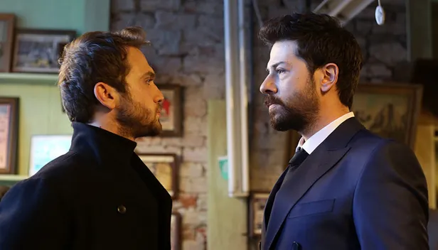 cukur-ekibi-tekrar-geri-donuyor-ritimleri-artiracak-hamle-duyuruldu-meger-5-isimle-beraber-1631707495132.jpg Çukur ekibi tekrar geri dönüyor! Kalbin ritmini artıracak hamle yapıldı meğer 5 isimle beraber...-7
