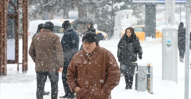 Şubat'tan fırtınalı veda | İstanbul buz kesti: Çorapları üst üste giyin! İşte il il hava durumu