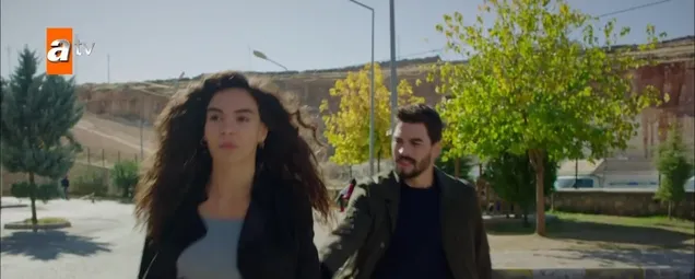 Miran ve Reyyan yüzleşiyor! Hercai 23. yeni bölüme damga vuran sahne