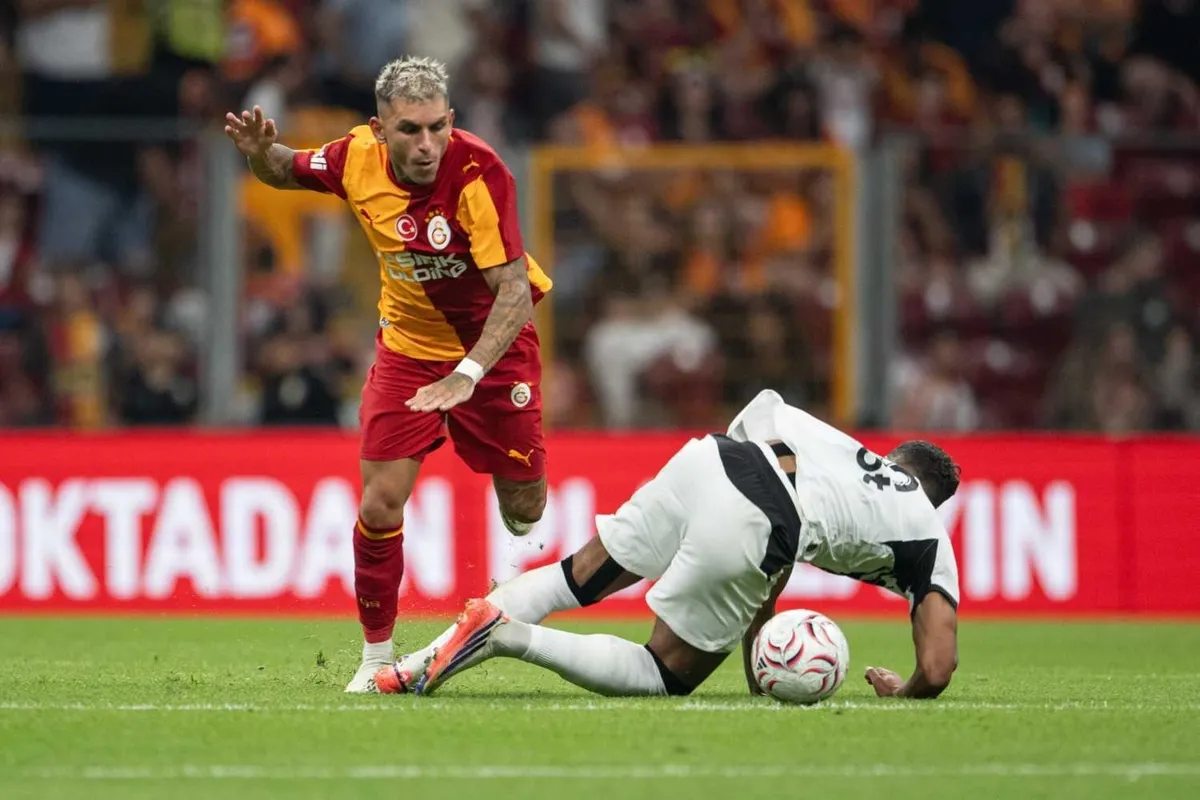 torreira-giderse-o-gelecek-galatasaraydan-cilgin-transfer-plani-1787209196102.jpeg Torreira giderse o gelecek! Galatasaray’dan çılgın transfer planı-5