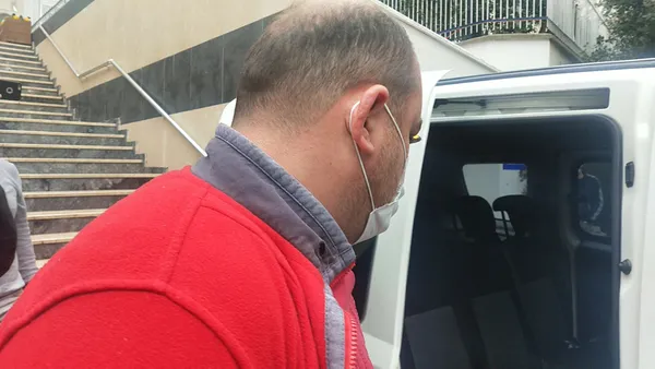 dini-nikahli-esini-oldurdu-iddiasi-kitir-kitir-kesmezsem-adam-degilim-1615630205528.jpg Dini nikahlı eşini öldürdü iddiası! 'Kıtır kıtır kesmezsem adam değilim'-5