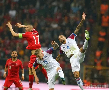 Türkiye-İzlanda maçından kareler