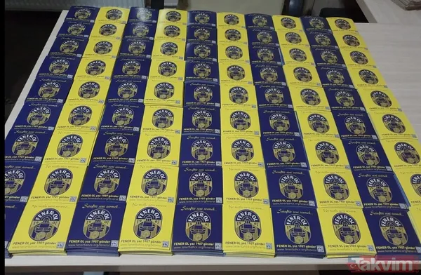 Bu arada 'Fener Ol' kampanyasına bazı sarı- lacivertli futbolcular da destek verdi... Ancak toplanan rakamın dışında mı, değil mi? resmi bir açıklama...