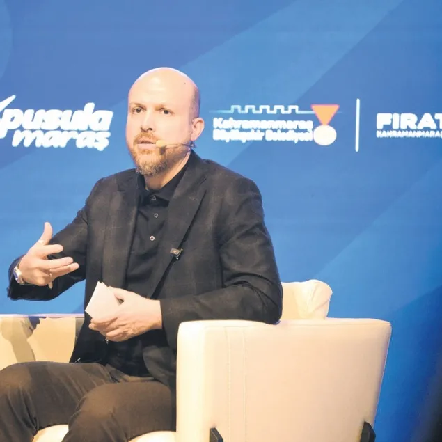 Aydınların kafaları işgal edilmişti