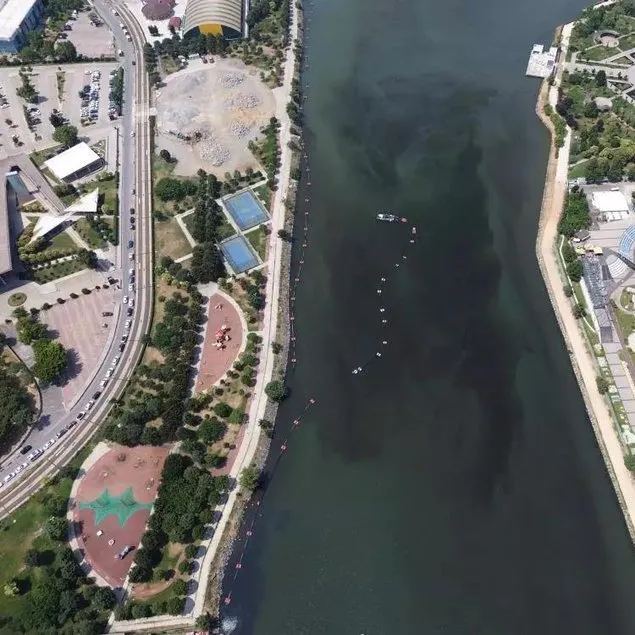 İstanbul’un Altın Boynuz’u kararıyor