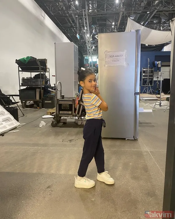 Yargı’nın minik Mercan’ı Eylül Uğuz’un ablası da oyuncu çıktı! Kaan Urgancıoğlu ile Pınar Deniz’in minik partneri meğer... - 3