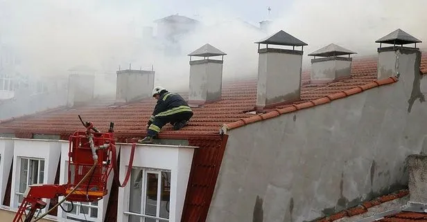 Düşen yıldırım yangın çıkarttı
