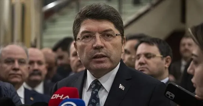 adalet-bakani-yilmaz-tunctan-8-yargi-paketi-aciklamasi-af-ile-ilgili-bir-husus-gundemde-degil-1702978438972.jpeg