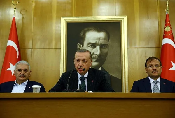 Cumhurbaşkanı Erdoğan'dan bedelli askerlik açıklaması-1