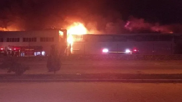 Son Dakika Aydin Da Fabrika Yangini Takvim