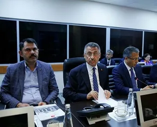 Cumhurbaşkanı Yardımcısı Fuat Oktaydan İstanbul depremine ilişkin kriz merkezinden açıklama