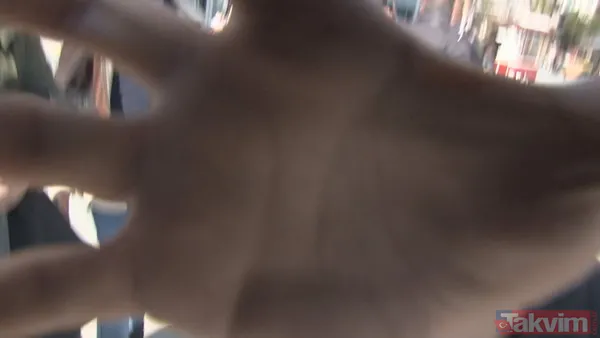 Taksim Meydanı'nda gazeteciye saldırı! O anlar kamerada - 1