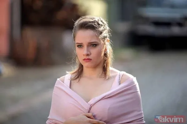 Miray Daner elini korkak alıştırmadı! Bikinili mayolu ne var ne yok paylaştı sosyal medyayı salladı ‘Oğulcan Engin fena kıskanacak’ - 18