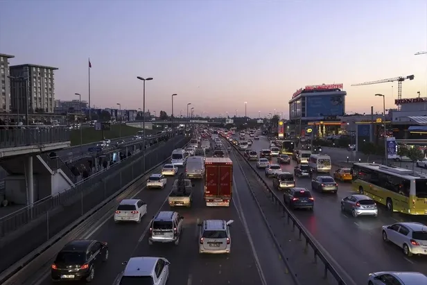 Trafik cezaları ve değerli kağıt ücretleri yüzde 36,2 oranında artırıldı!-6