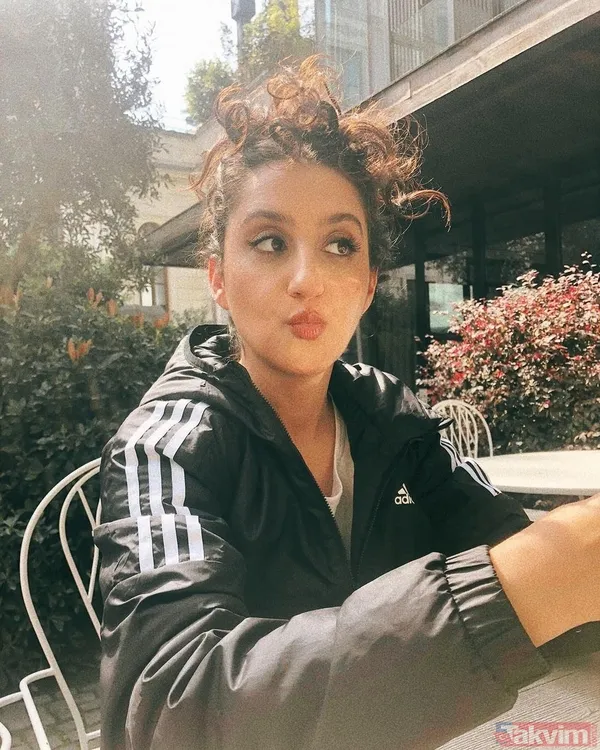 Güldür Güldür’ün Naimesi’ydi! Ecem Erkek’in eski eşi bakın kim! Kendisinden de ünlü çıktı! Meğer aynı dizide bile rol almışlar... - 5