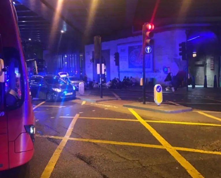 Londra’da terör saldırısı!