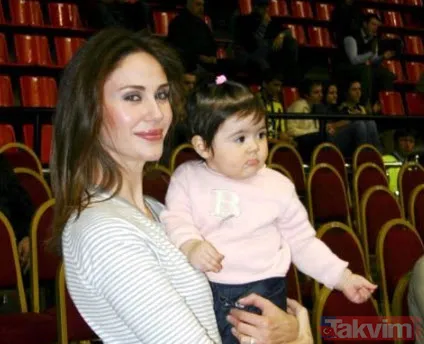 Demet Şener kızı İrem'i paylaştı 15'ine basan İrem annesini gölgede bıraktı! Güzellik anneden boy pos babadan - 5