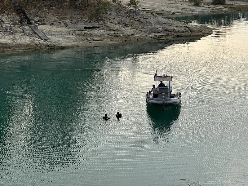 Adana'da acı son! Baraj gölünde kaybolan gencin cesedine ulaşıldı-4