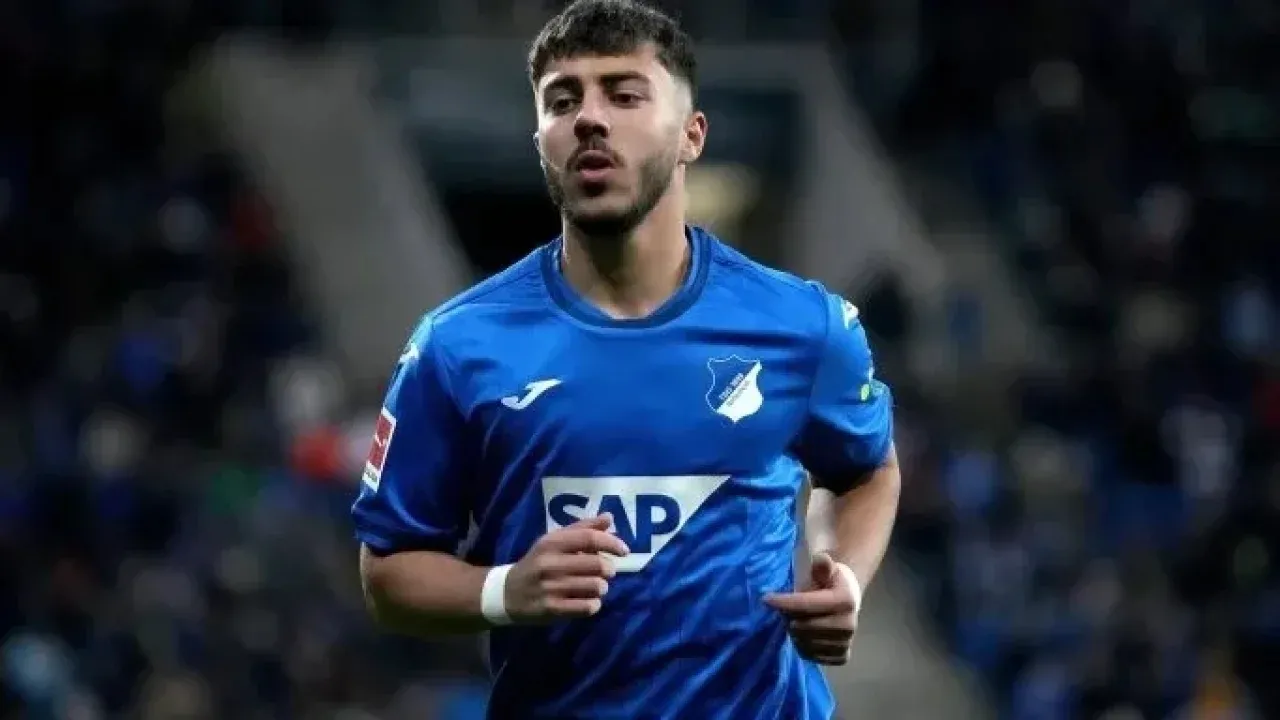 Galatasaray ara transferin ilk bombasını patlatıyor! İmza an meselesi - 25