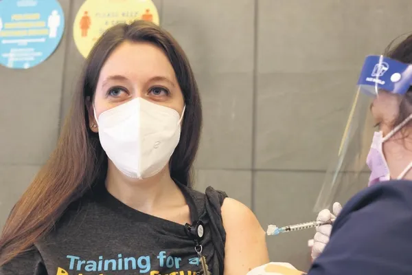 viruse-guven-asisi-pfizerbiontech-ve-moderna-koronavirus-asilarinin-formulunu-acikladi-1608417087946.jpeg Virüse güven aşısı: Pfizer/BioNTech ve Moderna koronavirüs aşılarının formülünü açıkladı-1