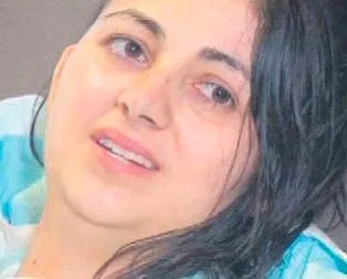 Baş ağrısının sebebi beynindeki kurtlar çıktı