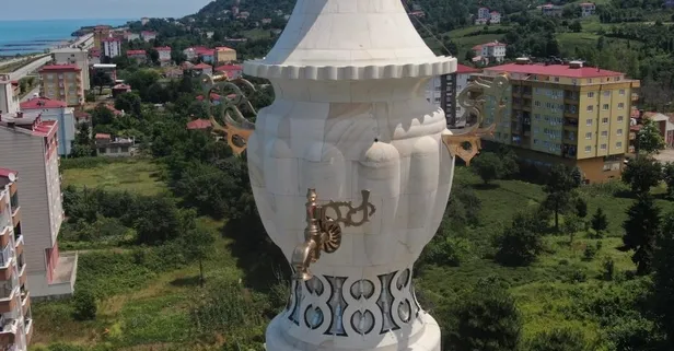 Sosyal medya bu camiyi konuşuyor! Giresun Eynesil'deki Yeşil Cami mimarisi ve semaver şeklindeki minaresiyle dikkat çekiyor