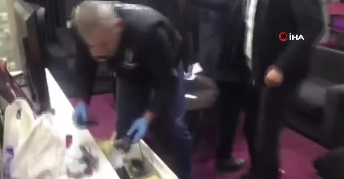 İstanbul merkezli 3 ilde suç çetesine operasyon
