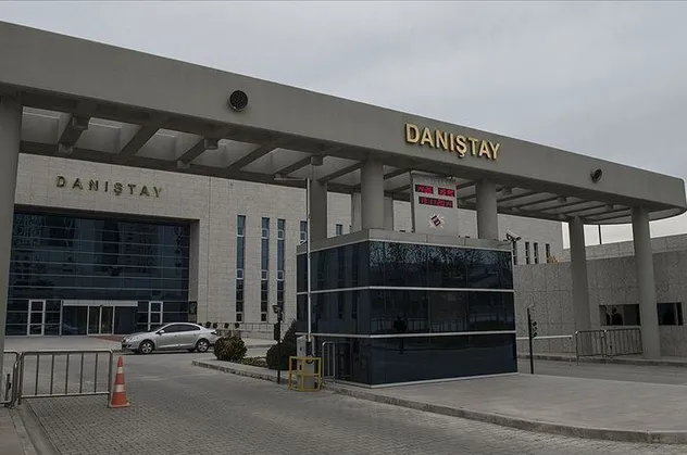 Danıştay’dan skandal FETÖ kararı: Hem göreve iade hem de tazminat!