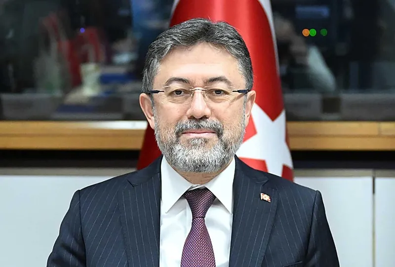 cesmenin-su-hasreti-bitiyor-tarim-ve-orman-bakani-ibrahim-yumakli-acikladi-bugun-hizmete-aliyoruz-1754732268504.jpeg Çeşme'nin su hasreti bitiyor! Tarım ve Orman Bakanı İbrahim Yumaklı açıkladı: Bugün hizmete alıyoruz!-3