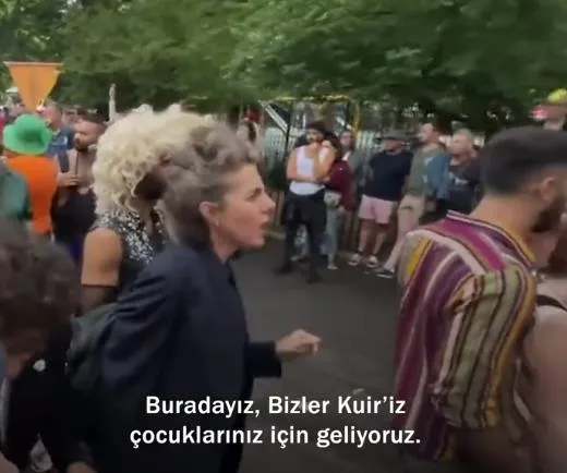 lgbt-terorunun-hedefi-cocuklar-abdde-duzenlenen-yuruyuste-skandal-slogan-buradayiz-cocuklariniz-icin-geliyoruz-1687632800173.jpeg