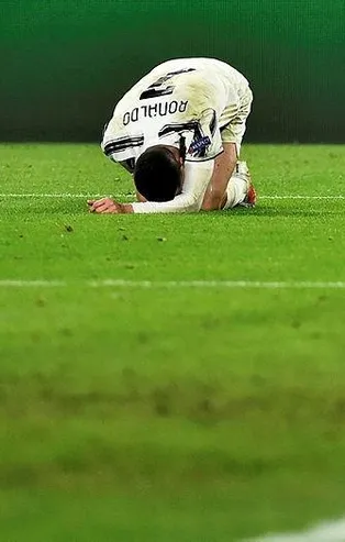 Porto, Juventus'u eleyerek çeyrek finalde