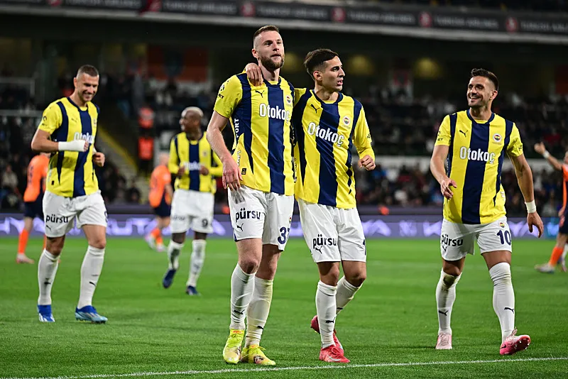 Fenerbahçe'den Galatasaray'ın şampiyonluğunu geride bırakacak transfer - 13