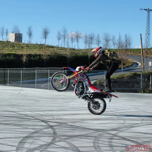 Sarıyer'de motosikletli maganda terörü! Dehşet saçtılar - 5