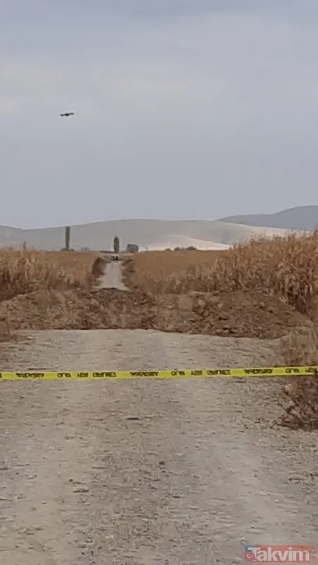 Karaman'da tarla yolunda korkutan yarıklar! - 6
