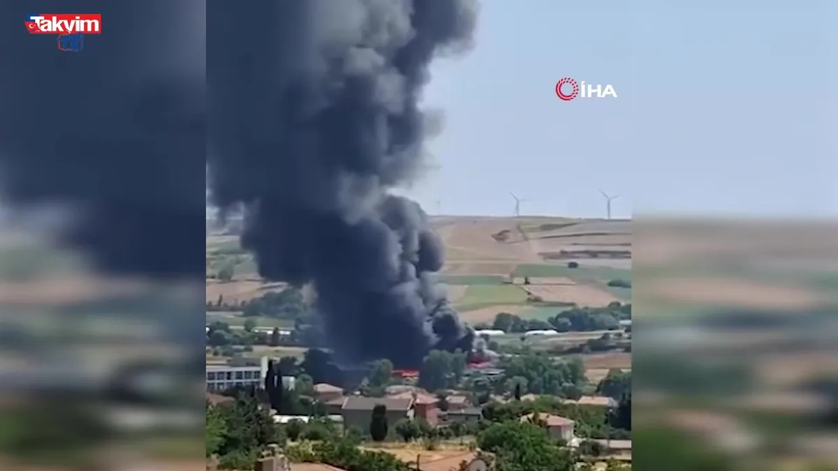 İstanbul Çatalca’da iş yeri yangını! İlk görüntüler!