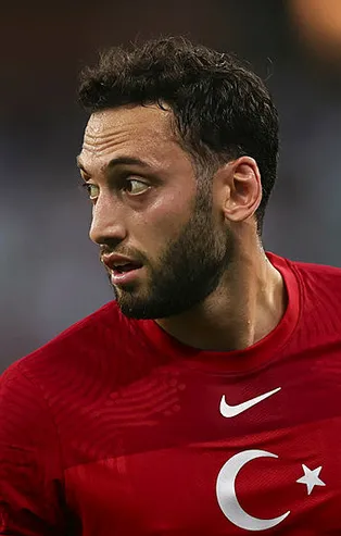 SON DAKİKA! Hakan Çalhanoğlu'nun yeni takımı Inter oldu! Resmen açıkladı