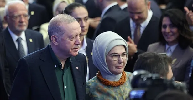 Emine Erdoğan'dan 15 Temmuz paylaşımı: Onurlu bir direnişin ve ölümsüz bir zaferin adı