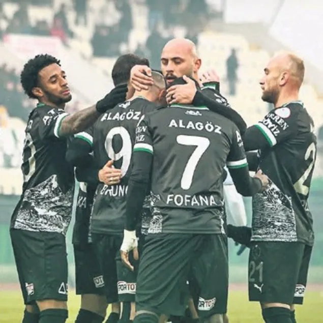 Iğdır FK dört köşe