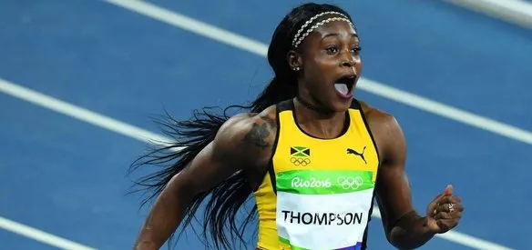 JAMAİKALI SHELLY-ANN FRASER-PRYCE KADINLAR 100 METREDE ÜÇ DÜNYA ŞAMPİYONLUĞU ELDE EDEN İLK İSİM OLDU