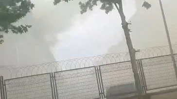 İZLE I Başakşehir’de sanayi sitesinde korkutan yangın! Çok sayıda ekip bölgede