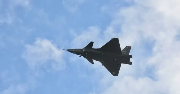 Yunan spikerde KIZILELMA hazımsızlığı! Ekranlarda görünce bakın ne yaptı