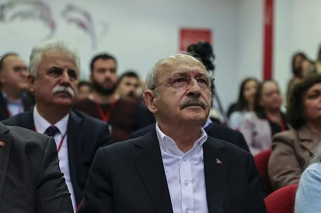 CHP tayfası Kılıçdaroğlu'na açıktan vurmaya başladı! Barış Yarkadaş: Kılıçdaroğlu neden rüzgar yaratamıyor?